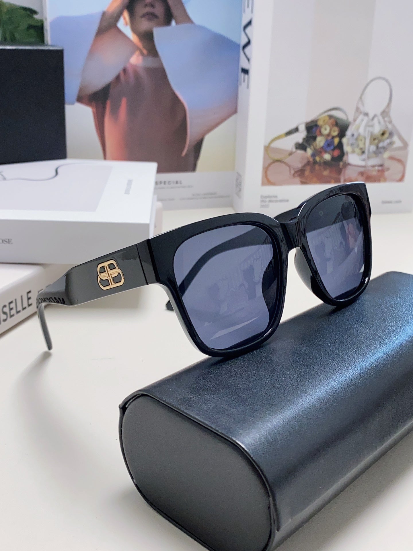 Balenciaga Fashion Red Lens Sunglasses for Men & Women - detail image 8