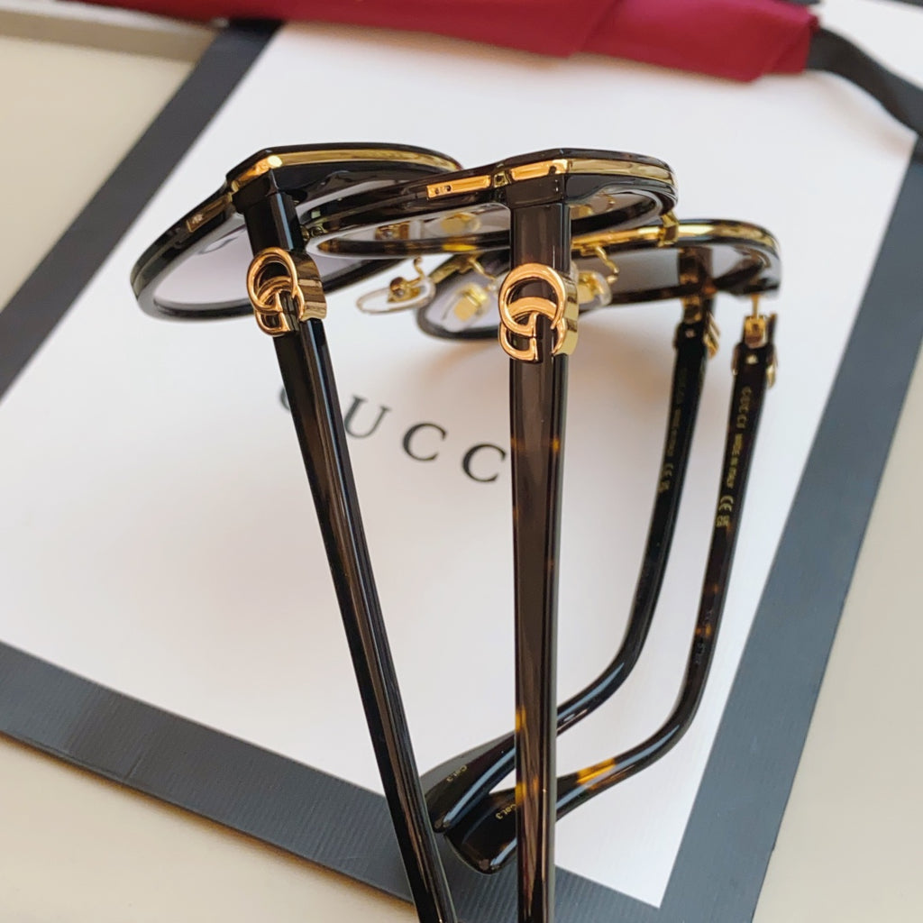 Gucci GG1181SK Fashion Black Lens Sunglasses for Men & Women - detail image 9
