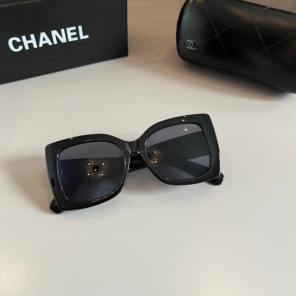 Chanel Fashion Gray Lens Sunglasses for Men & Women - detail image 5