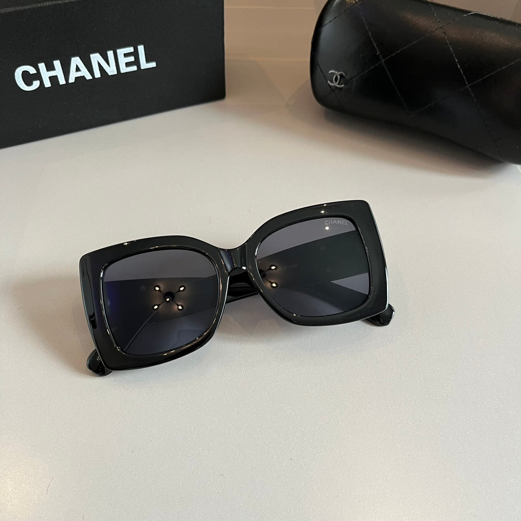 Chanel Fashion Gray Lens Sunglasses for Men & Women - detail image 5