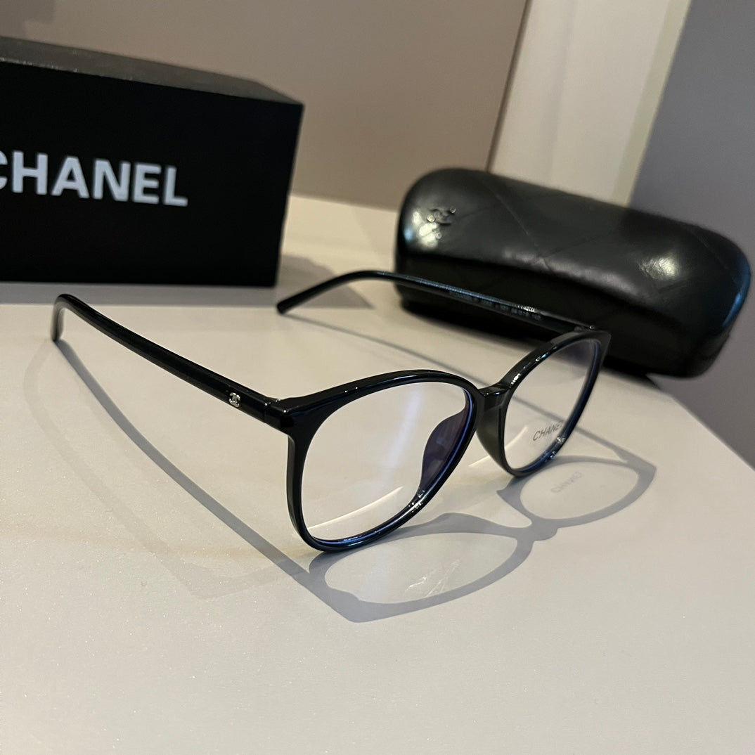 Chanel Fashion Silver Lens Sunglasses for Men & Women - 486689