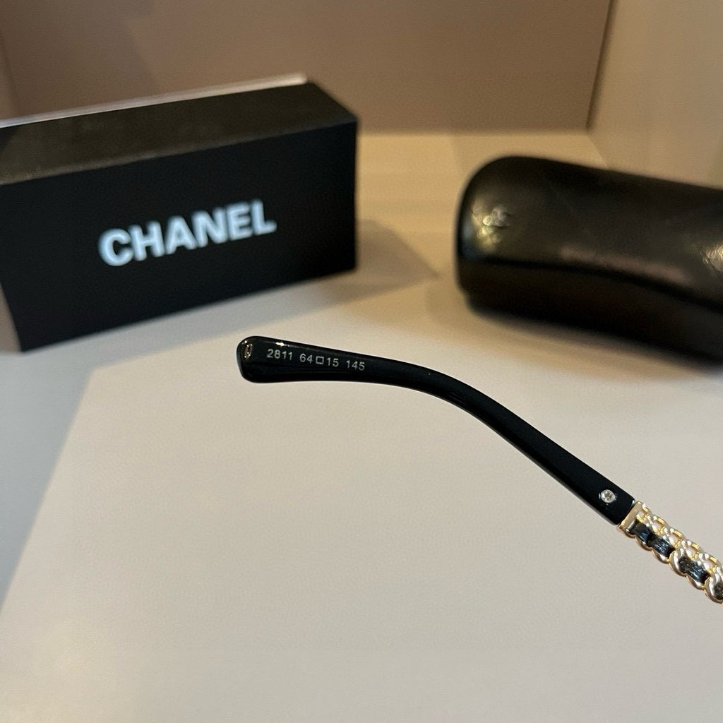 Chanel Blue-Light Fashion Silver Lens Sunglasses for Men & Women - 486690 - detail image 4