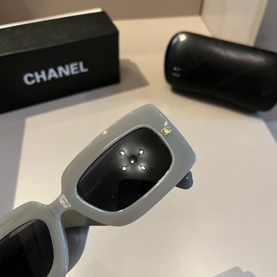 Chanel Fashion Gray Lens Sunglasses for Men & Women - 486685 - detail image 5