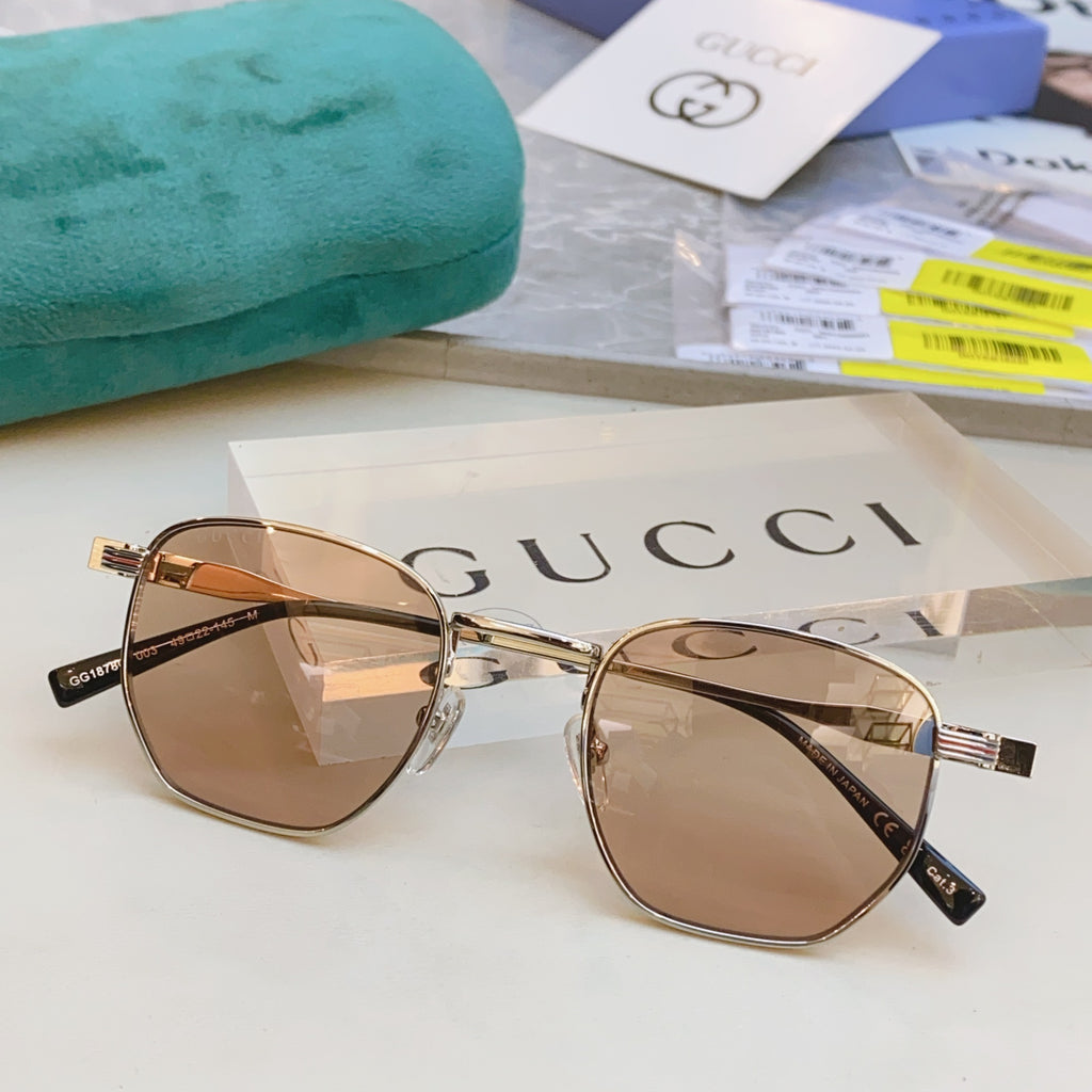 Gucci GG1878O Fashion Gray Lens Sunglasses for Men & Women - 431385 - detail image 3