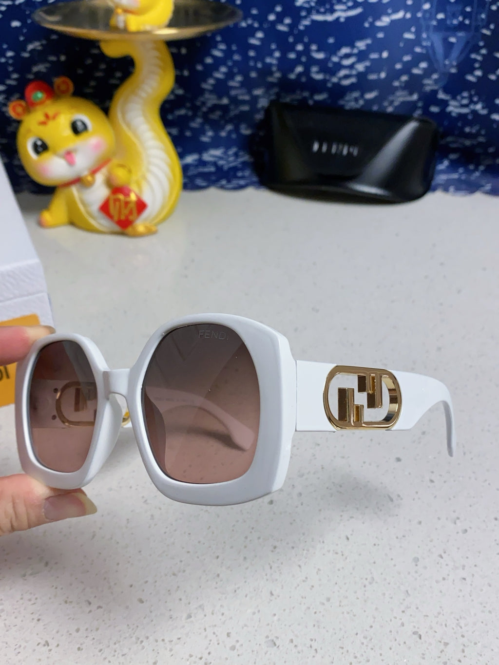Fendi Metal Fashion Silver Lens Sunglasses for Men & Women - 372461 - detail image 6