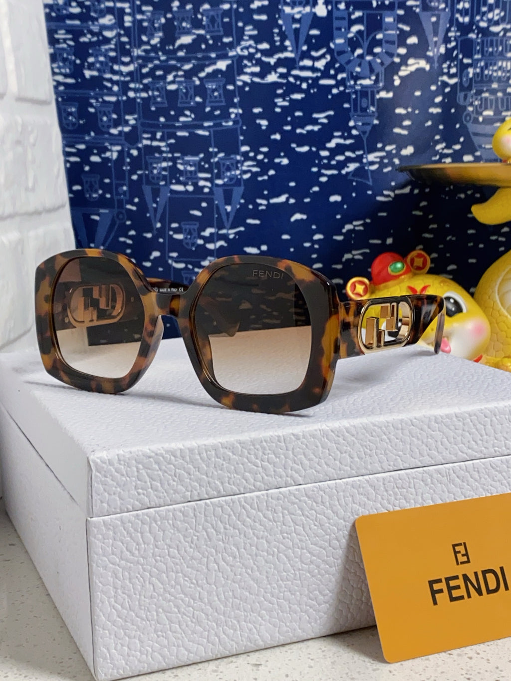 Fendi Metal Fashion Brown Lens Sunglasses for Men & Women - 372462