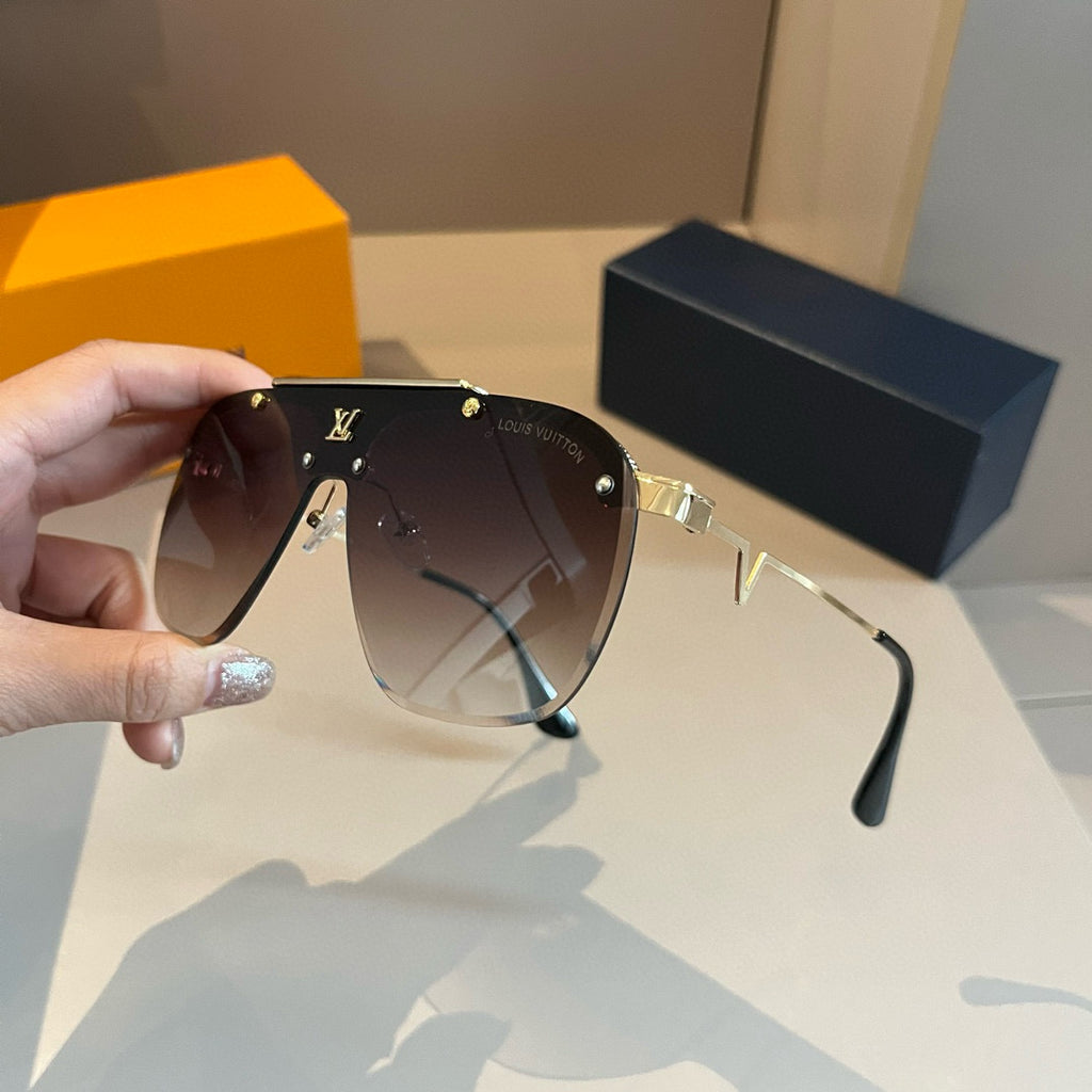 Louis Vuitton Metal Fashion Gold Lens Sunglasses for Men & Women - 431135 - detail image 3