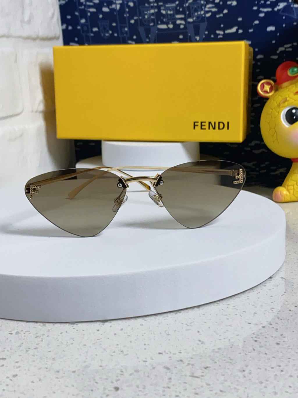 Fendi Lightweight Rimless Gray Lens Sunglasses for Women - detail image 2