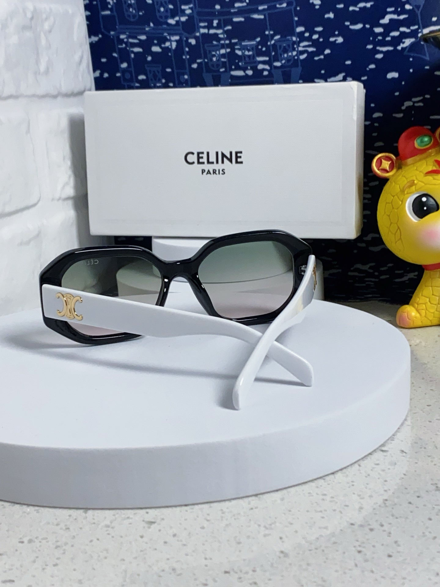 Celine Fashion Silver Lens Sunglasses for Women - 372026 - detail image 3