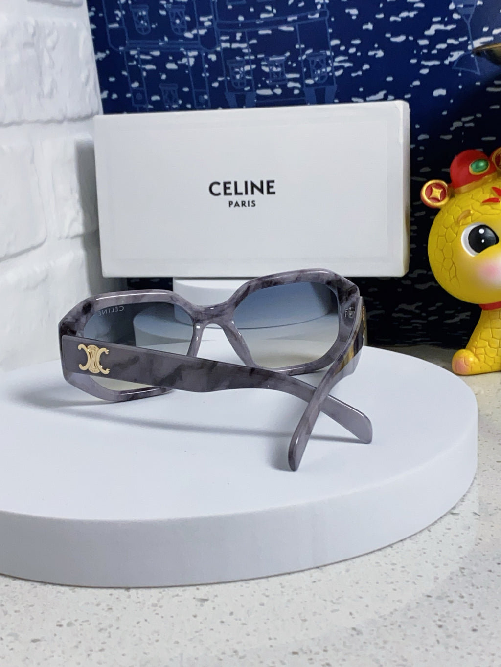 Celine Fashion Gray Lens Sunglasses for Women - 372027 - detail image 3