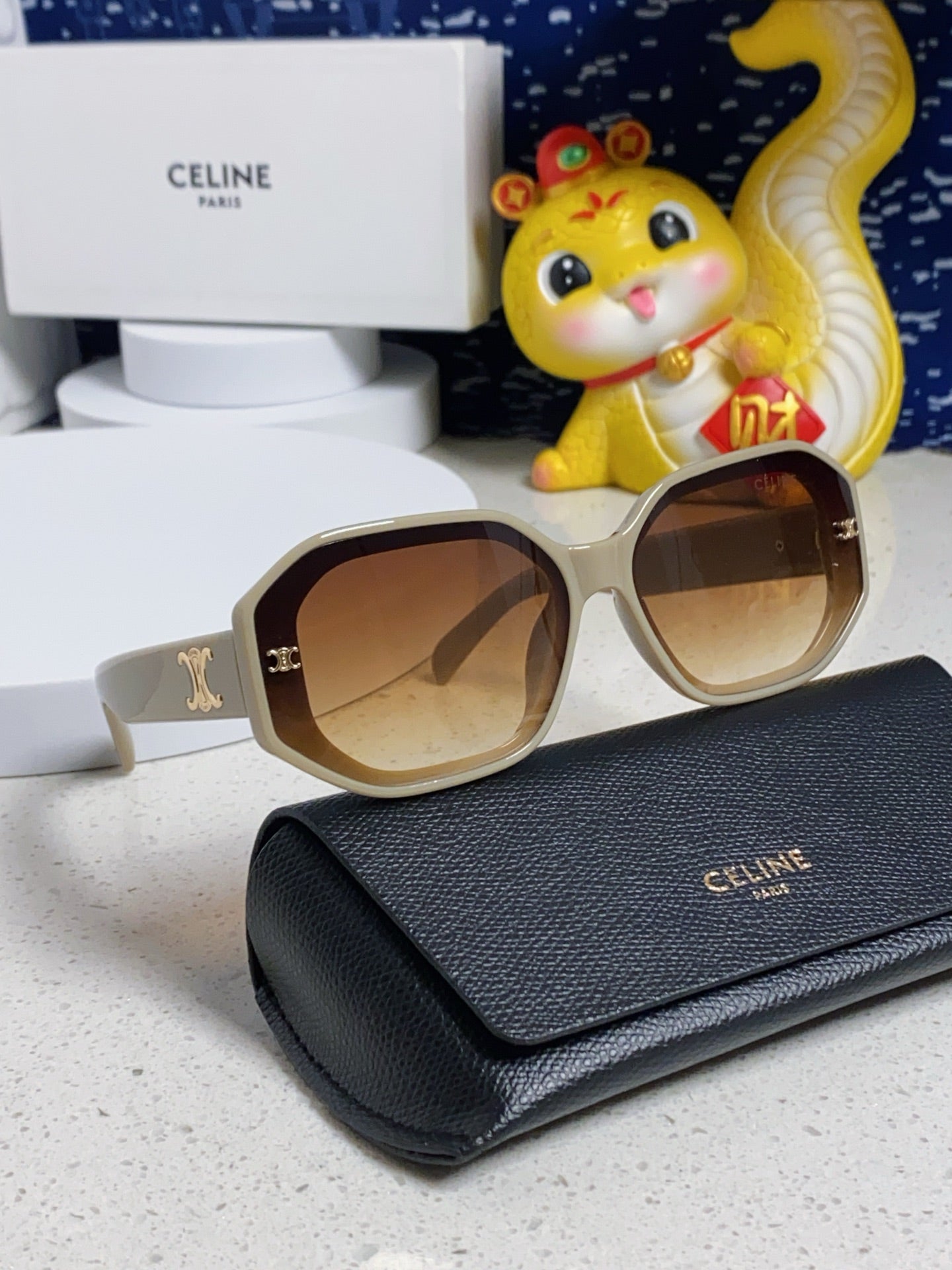 Celine Fashion Brown Lens Sunglasses for Women - 372028 - detail image 9