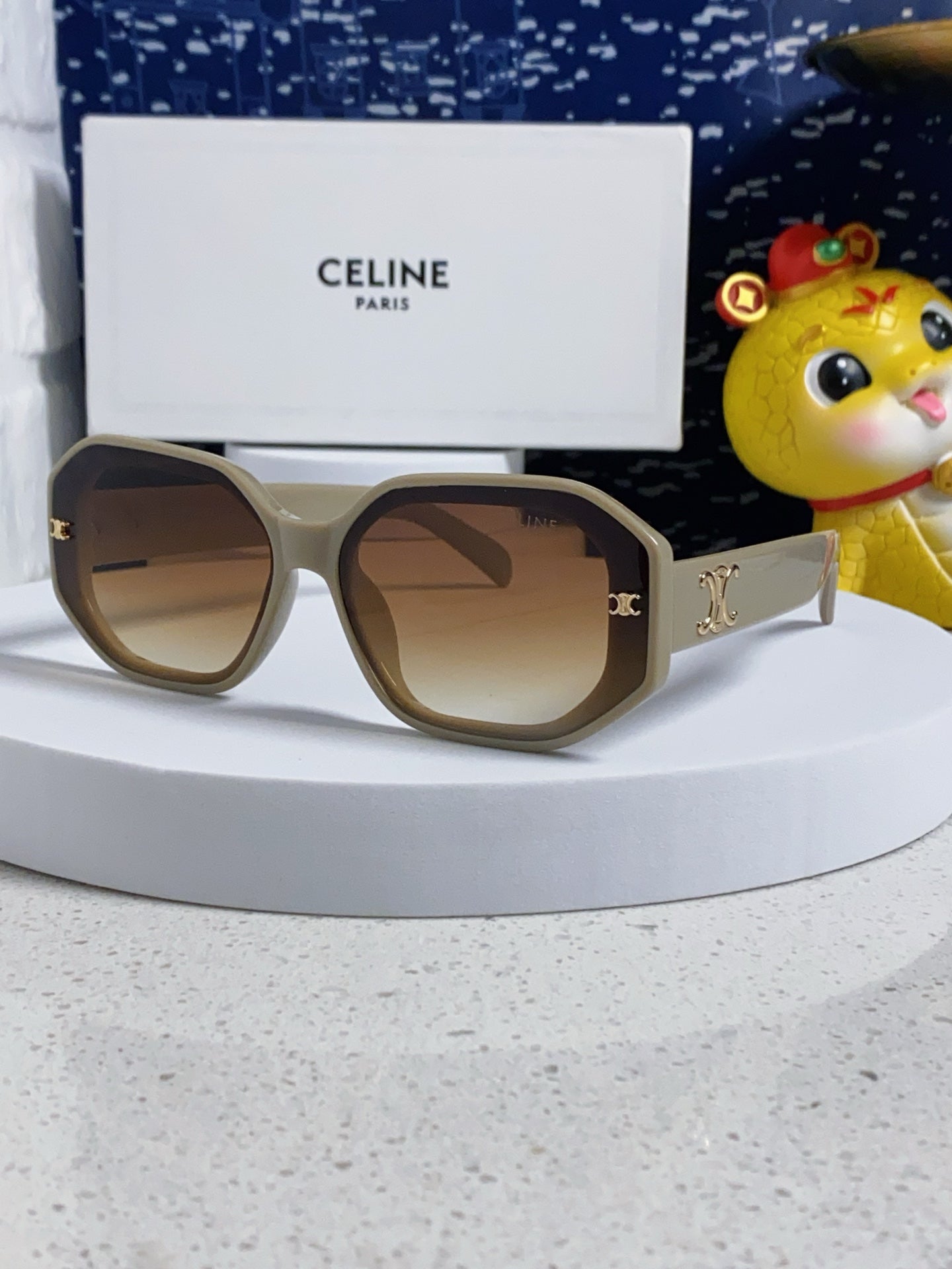 Celine Fashion Brown Lens Sunglasses for Women - 372028