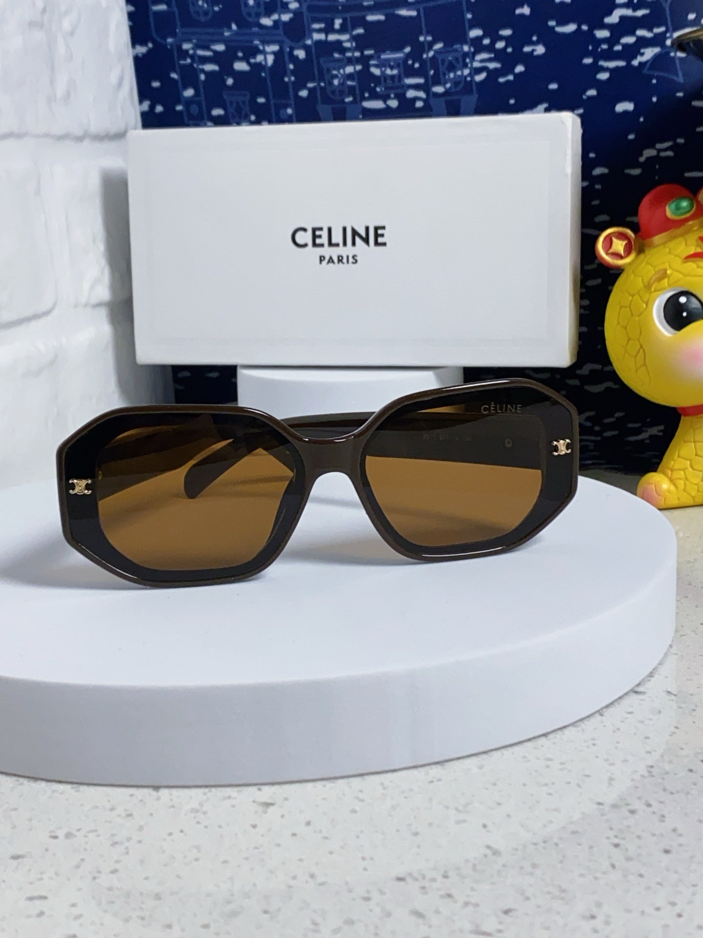 Celine Fashion Brown Lens Sunglasses for Women - 372029 - detail image 2
