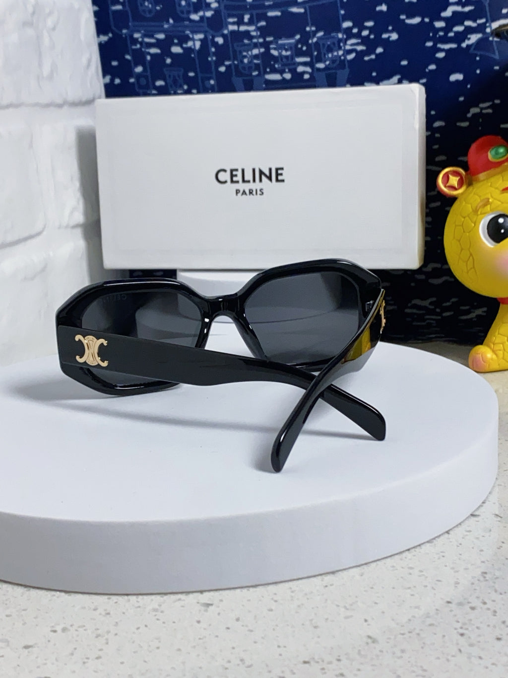 Celine Fashion Gray Lens Sunglasses for Women - 372031 - detail image 3