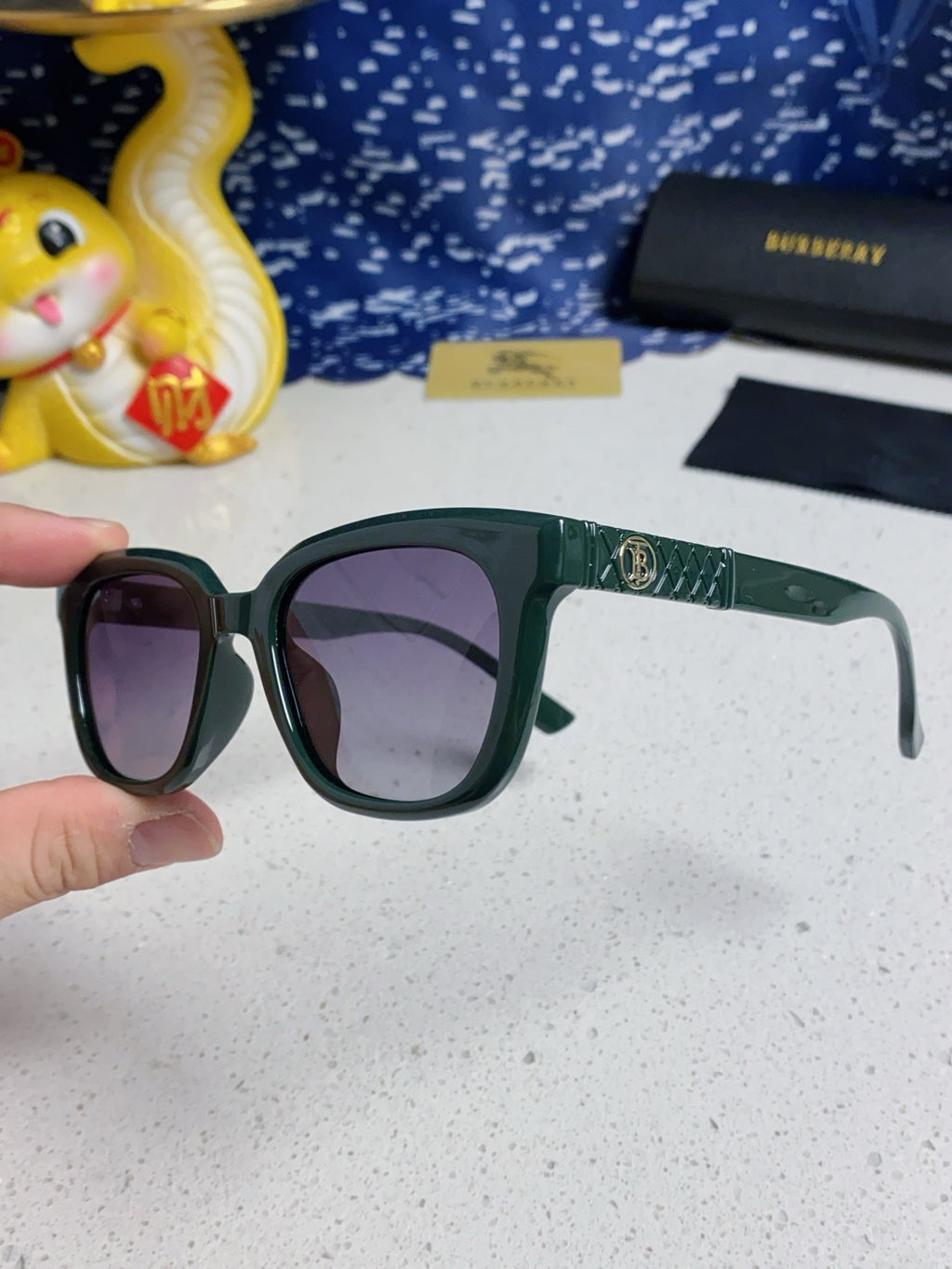 Burberry Polarized Fashion Silver Lens Sunglasses for Men & Women - 399108 - detail image 6