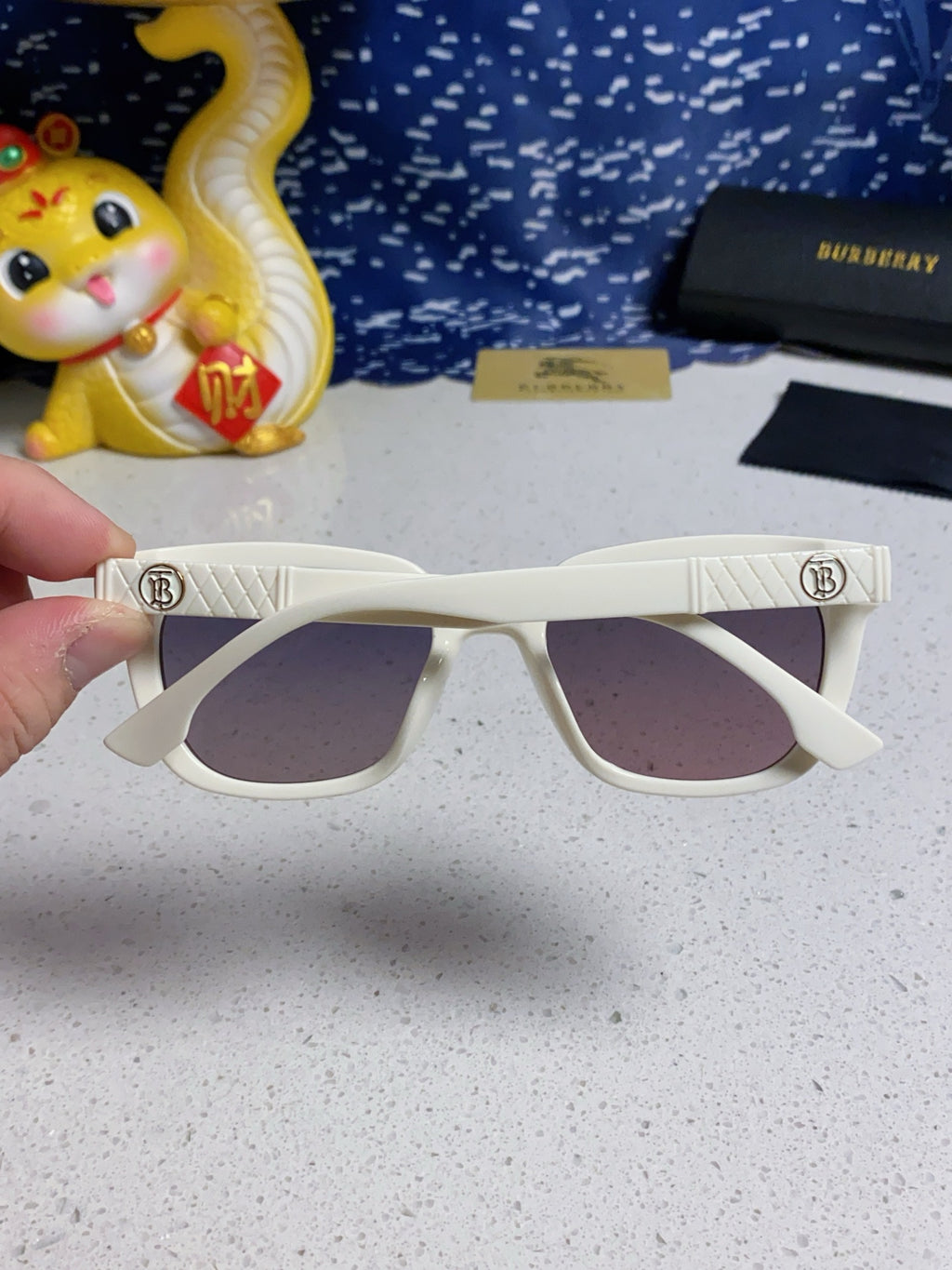 Burberry Polarized Fashion Silver Lens Sunglasses for Men & Women - 399111 - detail image 5