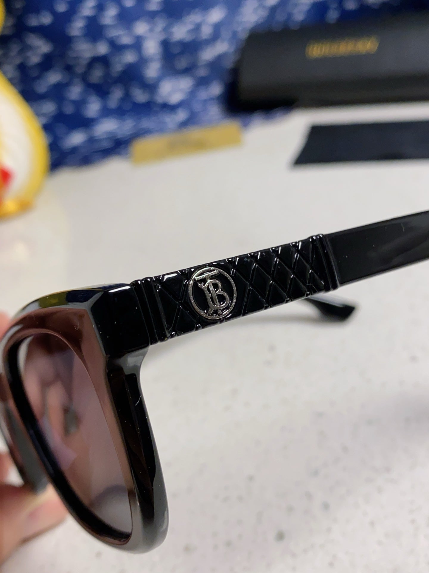 Burberry Polarized Fashion Silver Lens Sunglasses for Men & Women - detail image 7