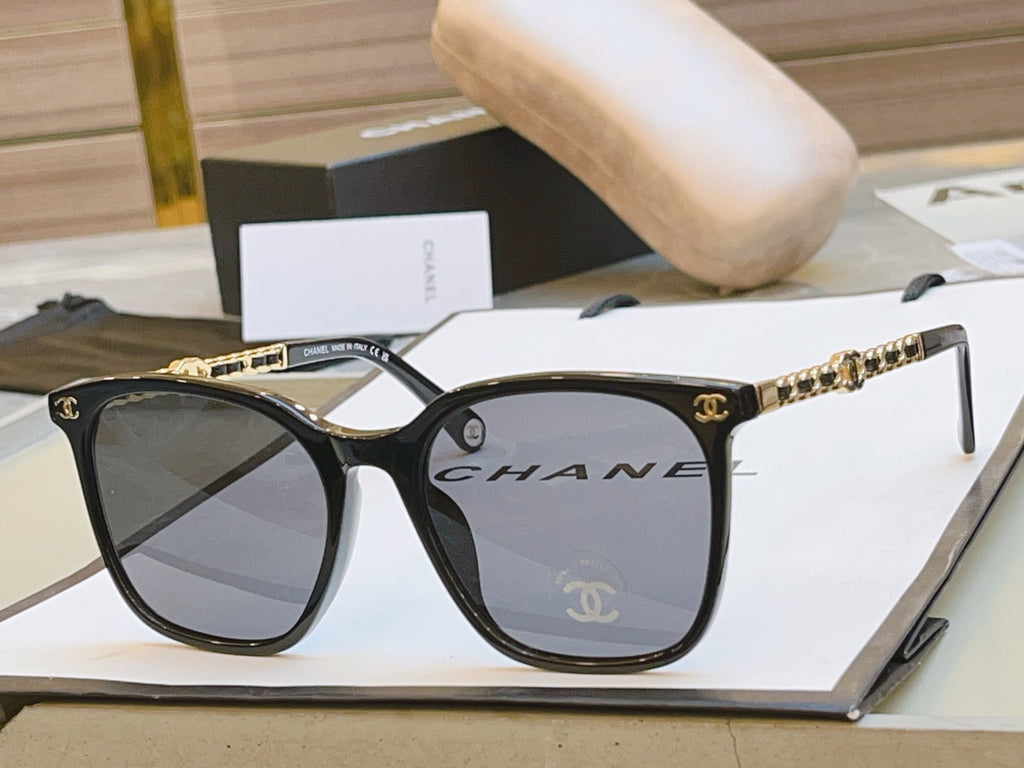 Chanel CH0771 Fashion Gray Lens Sunglasses for Men & Women - detail image 3