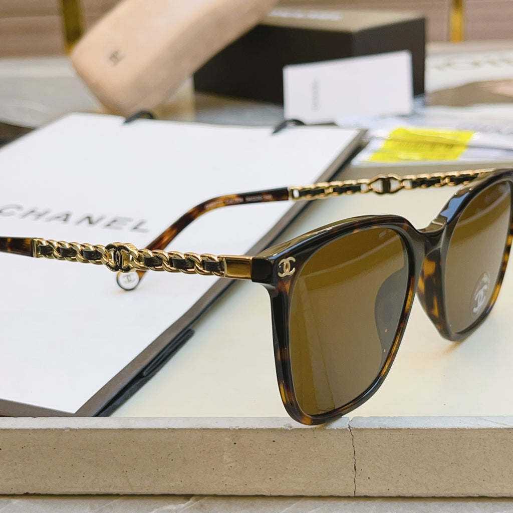 Chanel CH0771 Fashion Gray Lens Sunglasses for Men & Women - detail image 4