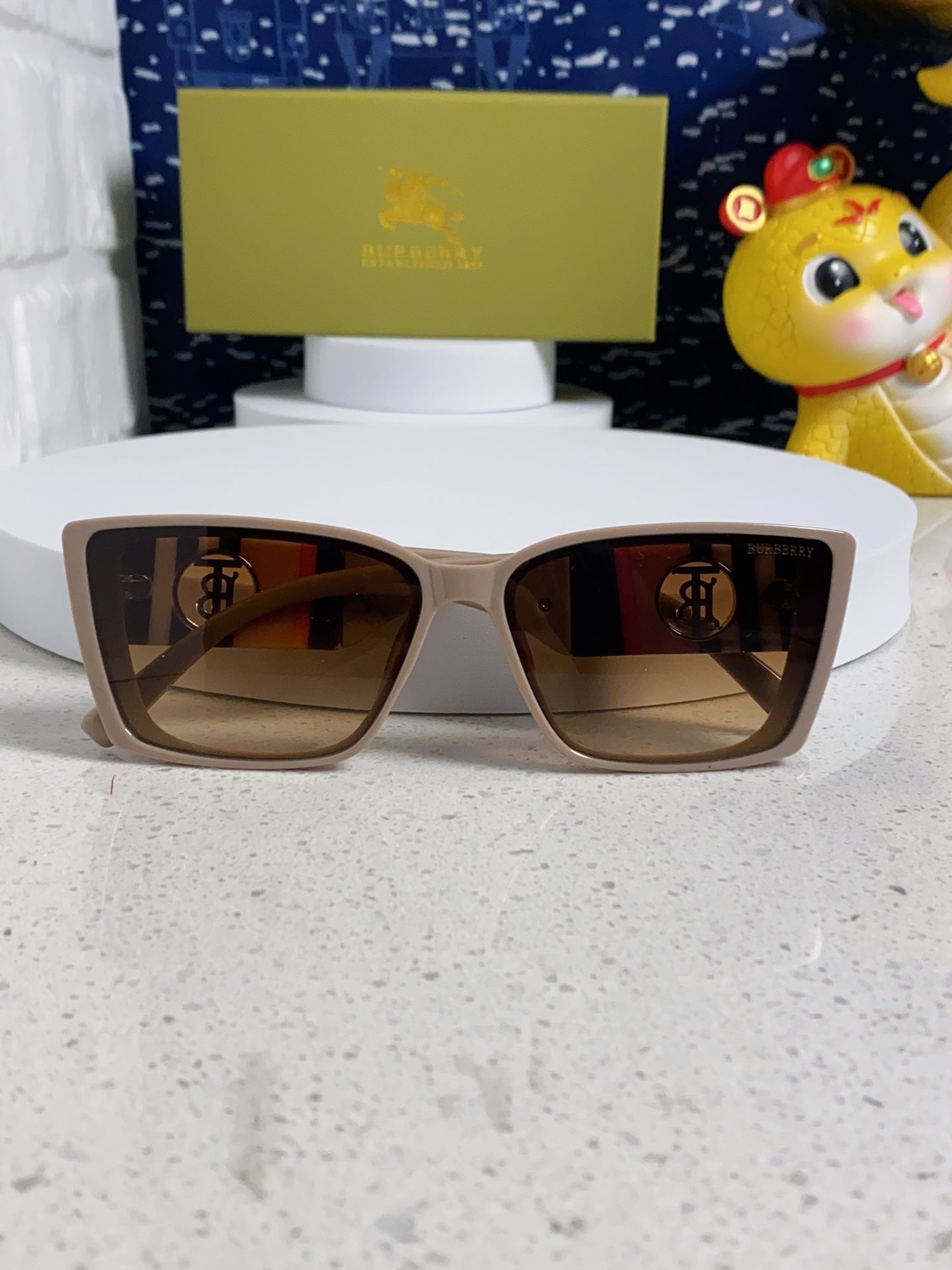 Burberry Fashion Brown Lens Sunglasses for Men & Women - 449584 - detail image 9