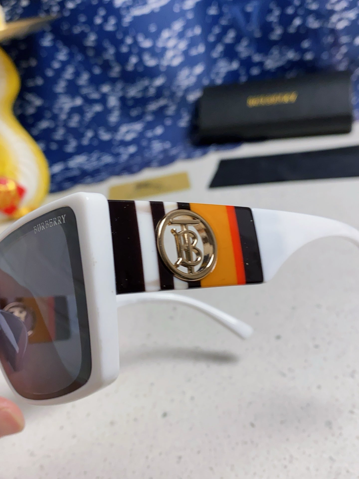 Burberry Fashion Silver Lens Sunglasses for Men & Women - 449585 - detail image 7
