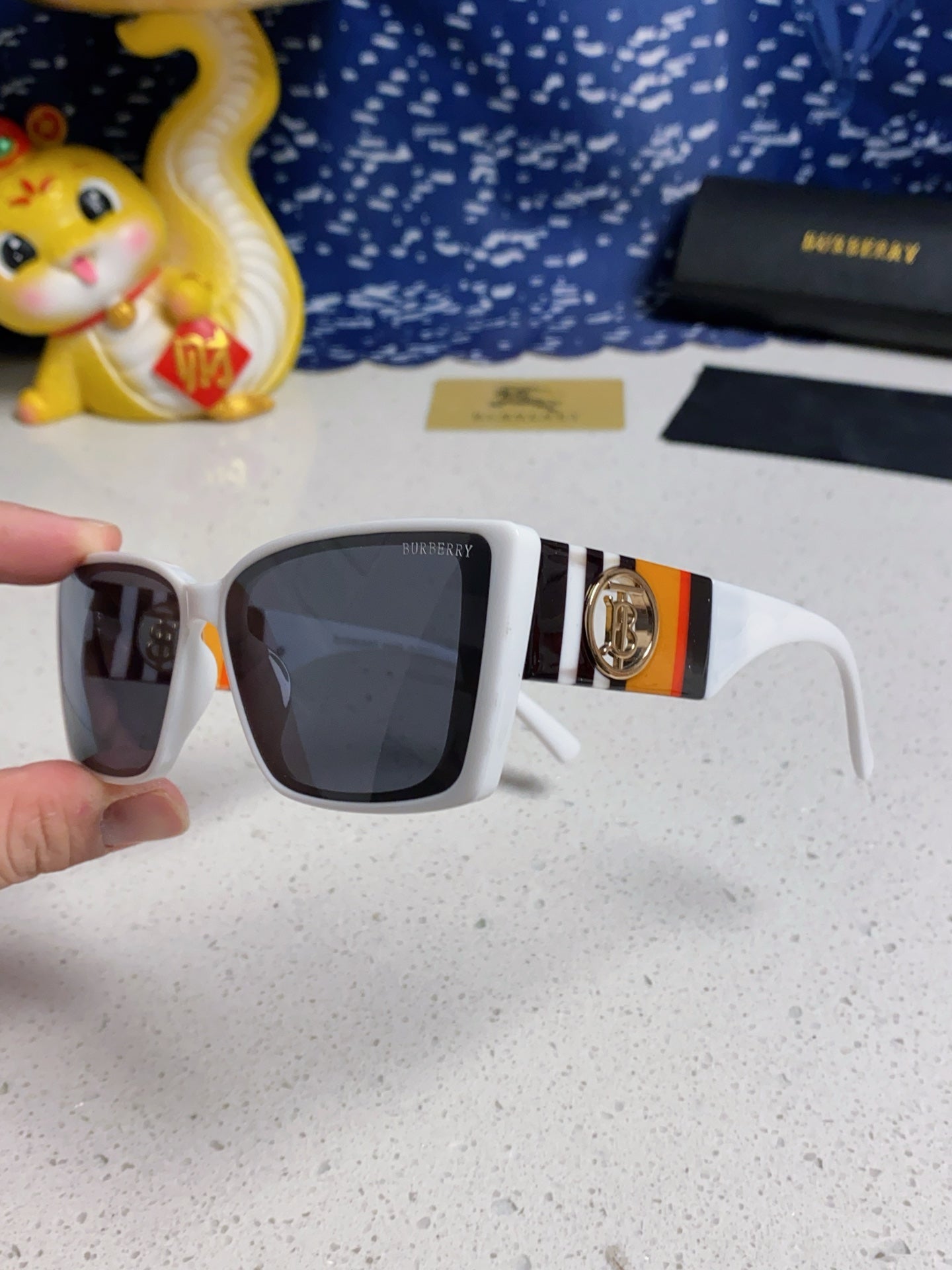 Burberry Fashion Silver Lens Sunglasses for Men & Women - 449585 - detail image 6