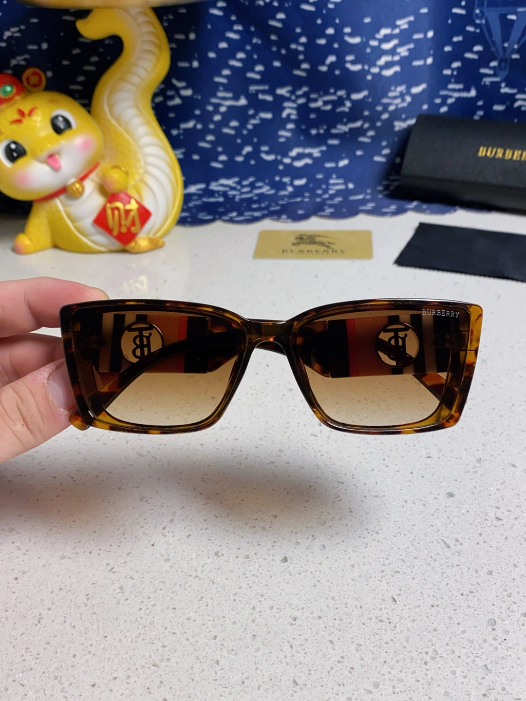 Burberry Fashion Brown Lens Sunglasses for Men & Women - 449586 - detail image 4