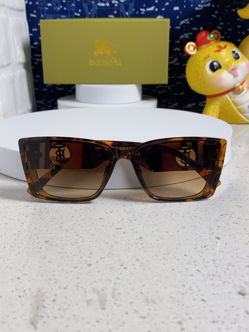 Burberry Fashion Brown Lens Sunglasses for Men & Women - 416036 - detail image 9