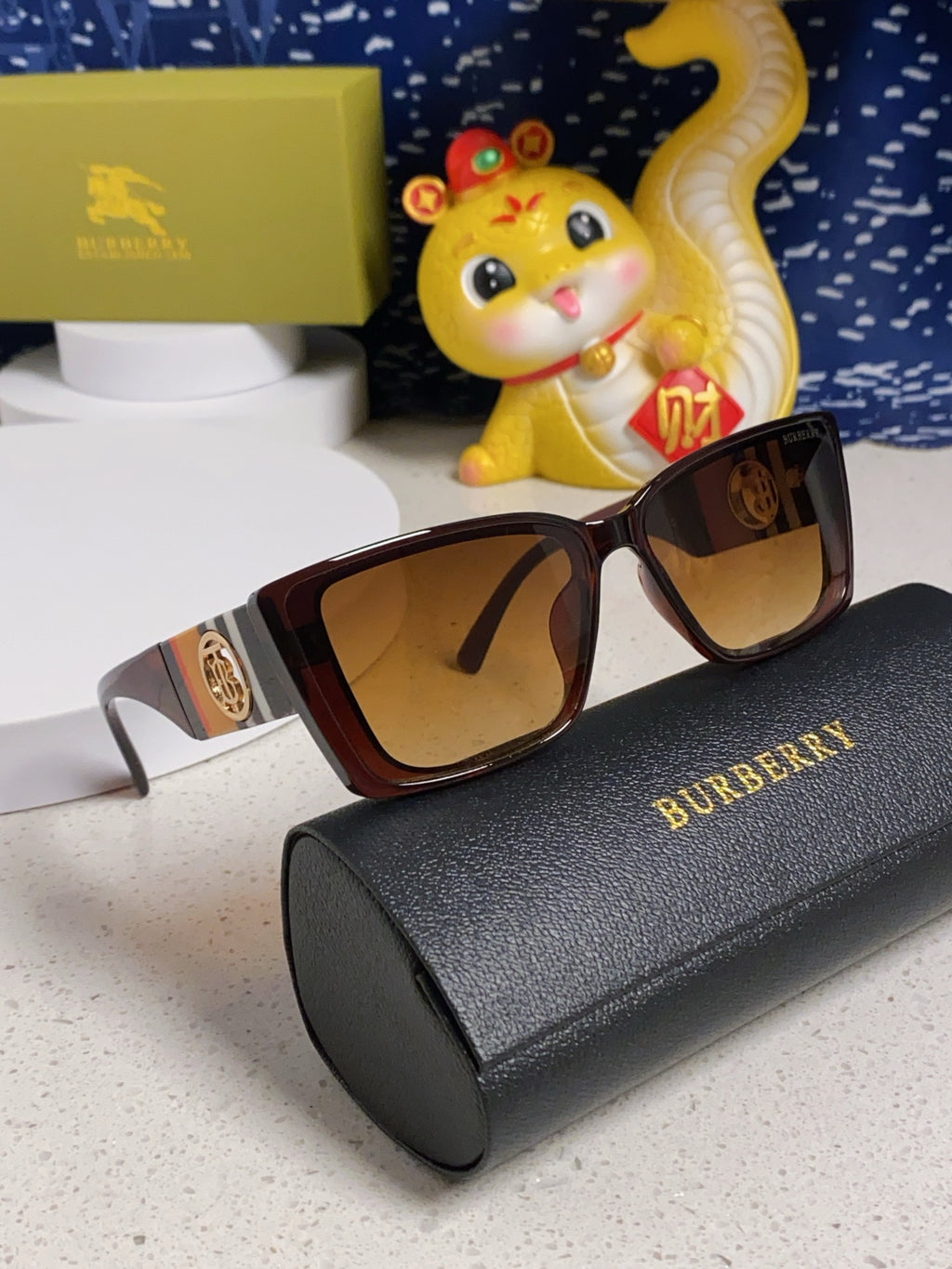 Burberry Fashion Brown Lens Sunglasses for Men & Women - 449587 - detail image 10