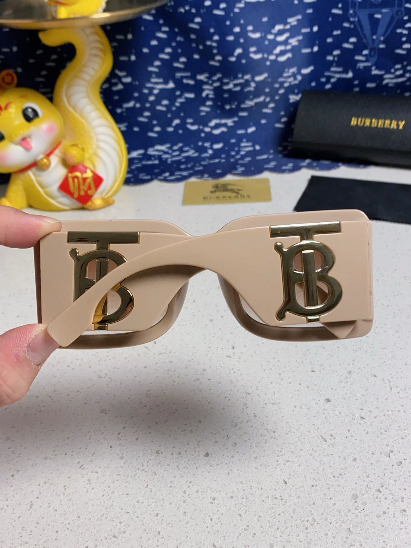 Burberry Oversized Brown Lens Sunglasses for Men & Women - 449579 - detail image 5