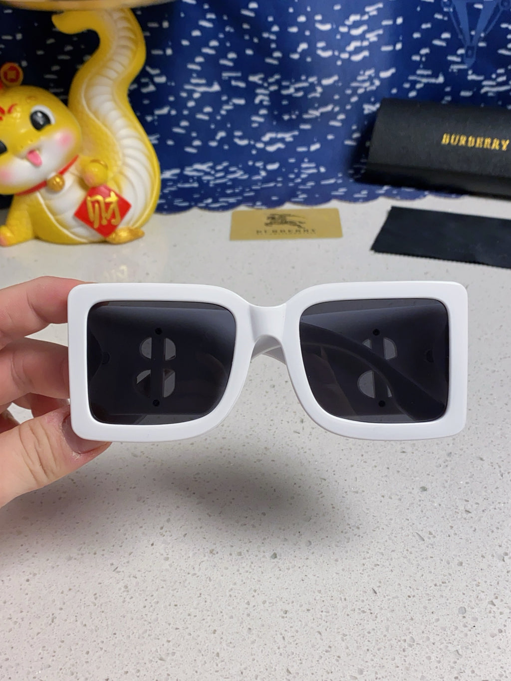 Burberry Oversized Silver Lens Sunglasses for Men & Women - detail image 4