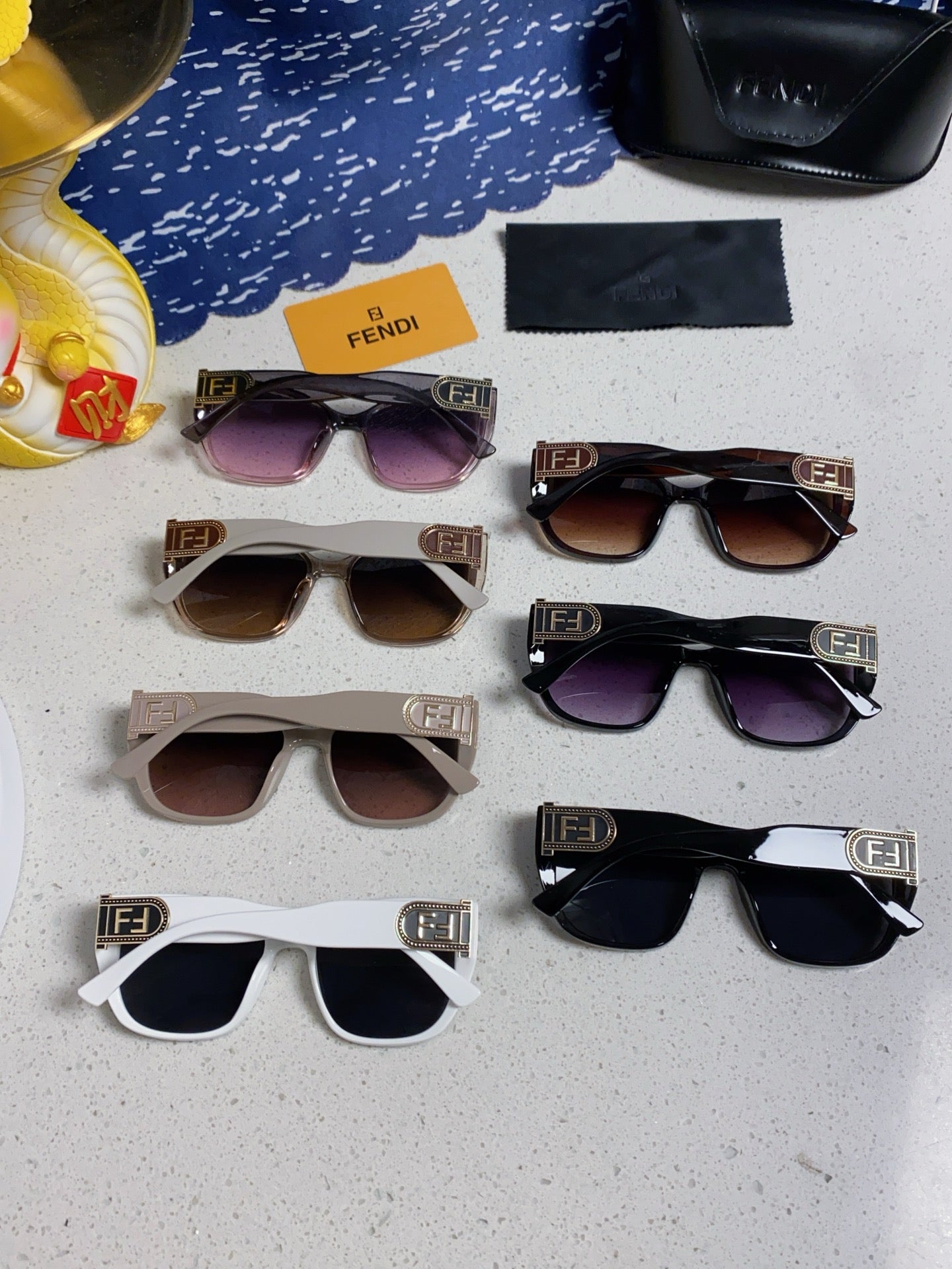 Fendi Polarized Cat-Eye Brown Lens Sunglasses for Men & Women - detail image 11