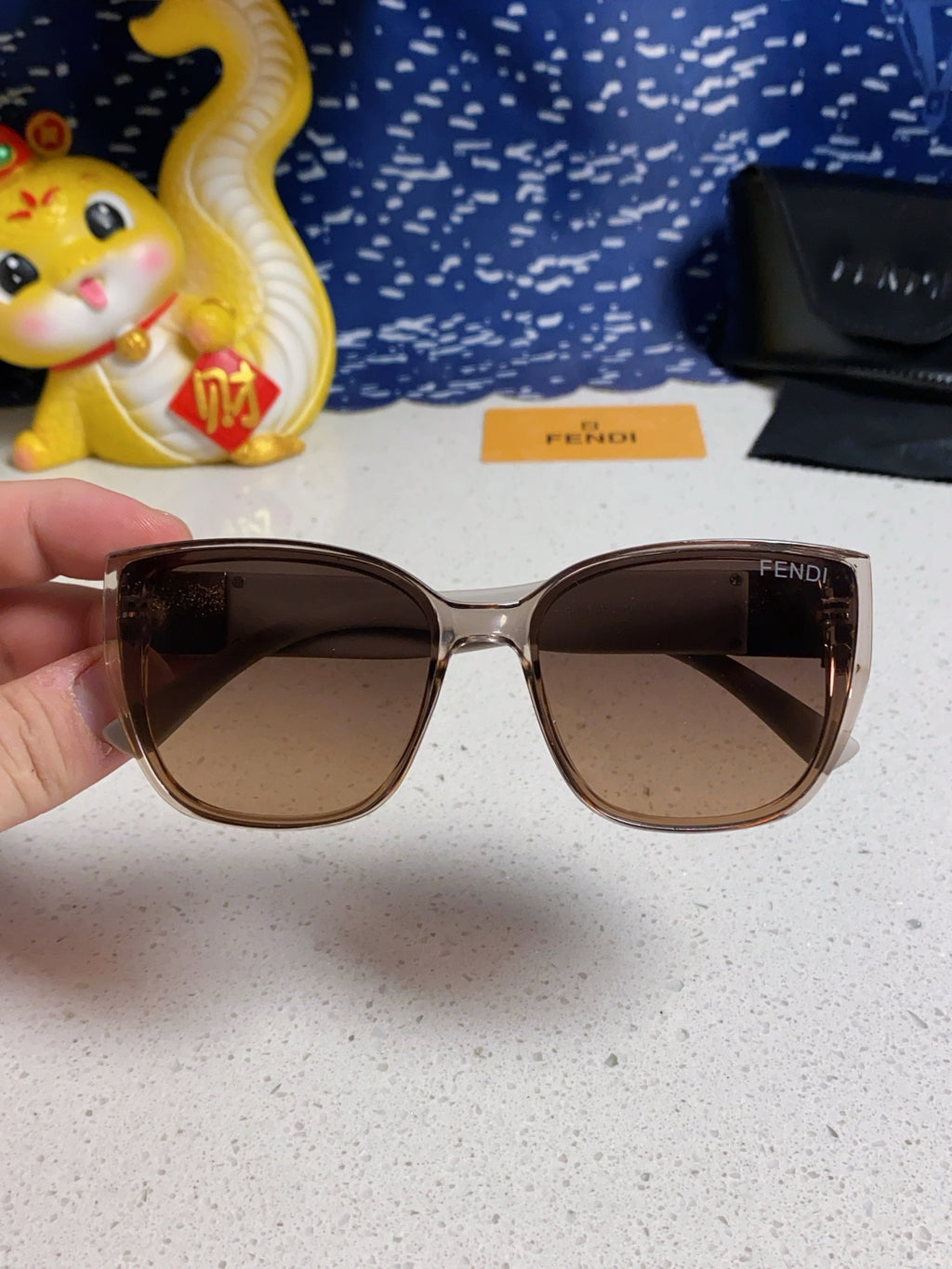 Fendi Polarized Cat-Eye Brown Lens Sunglasses for Men & Women - 416313 - detail image 4