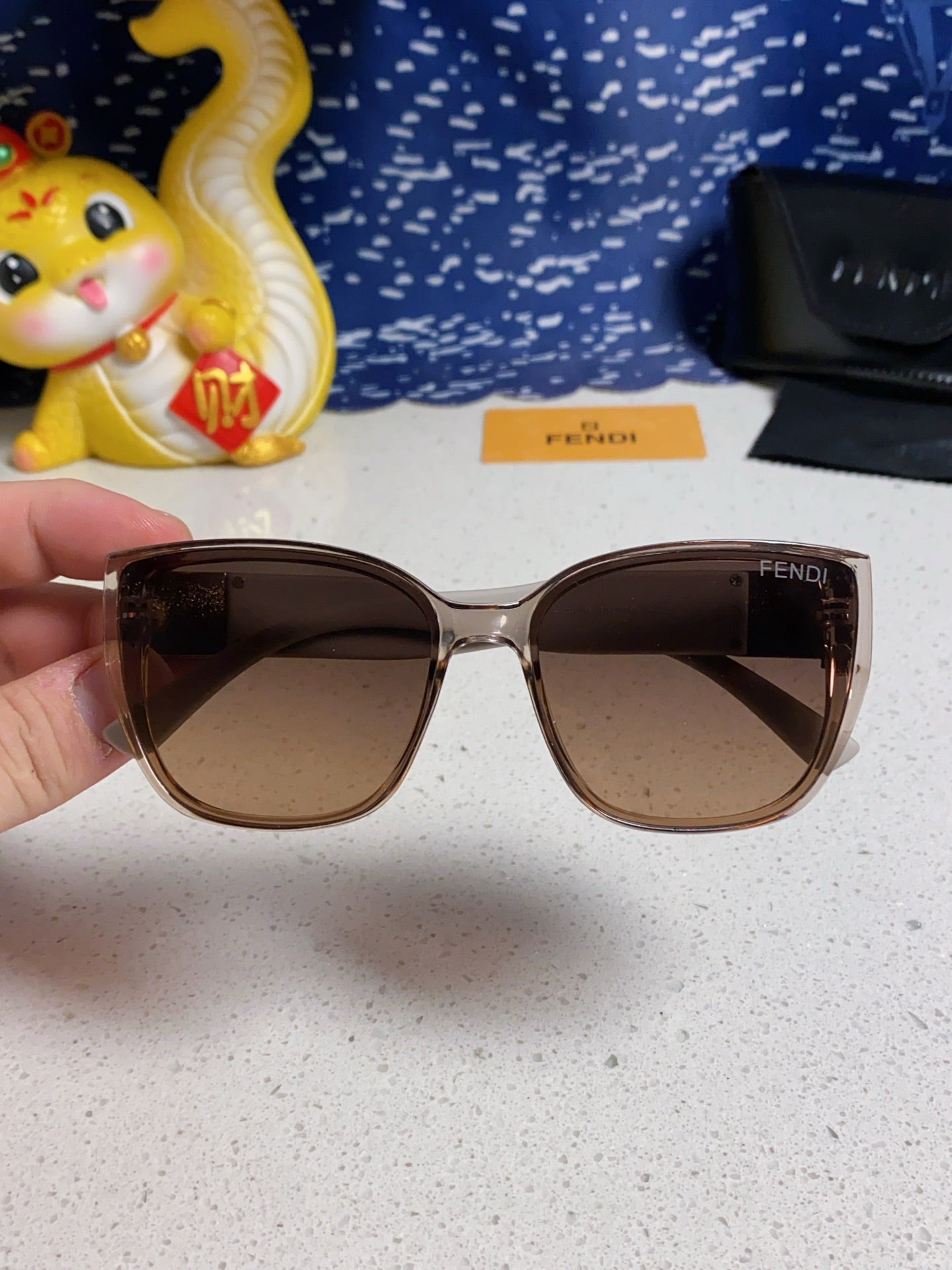 Fendi Polarized Cat-Eye Brown Lens Sunglasses for Men & Women - 416313 - detail image 4