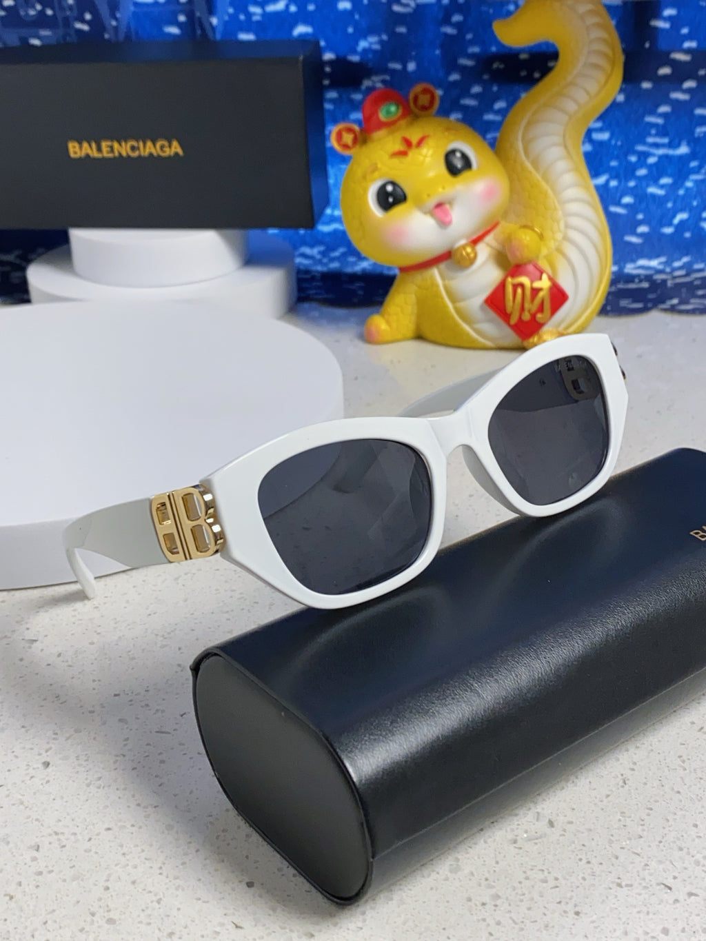 Balenciaga Metal Cat-Eye Silver Lens Sunglasses for Men & Women - detail image 10