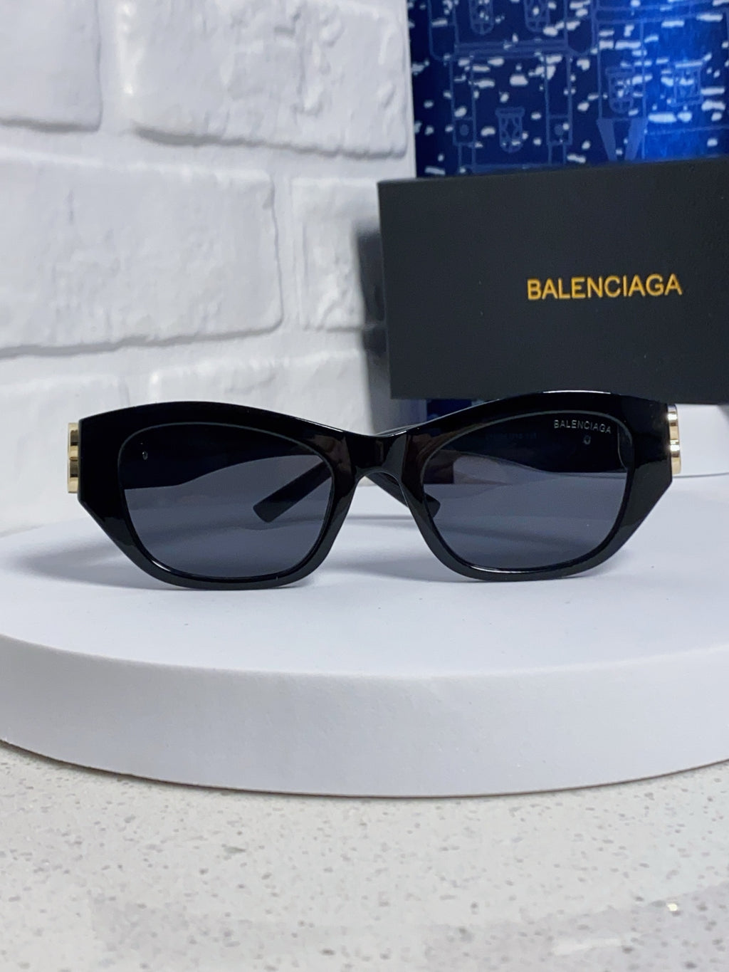 Balenciaga Metal Cat-Eye Red Lens Sunglasses for Men & Women - detail image 3