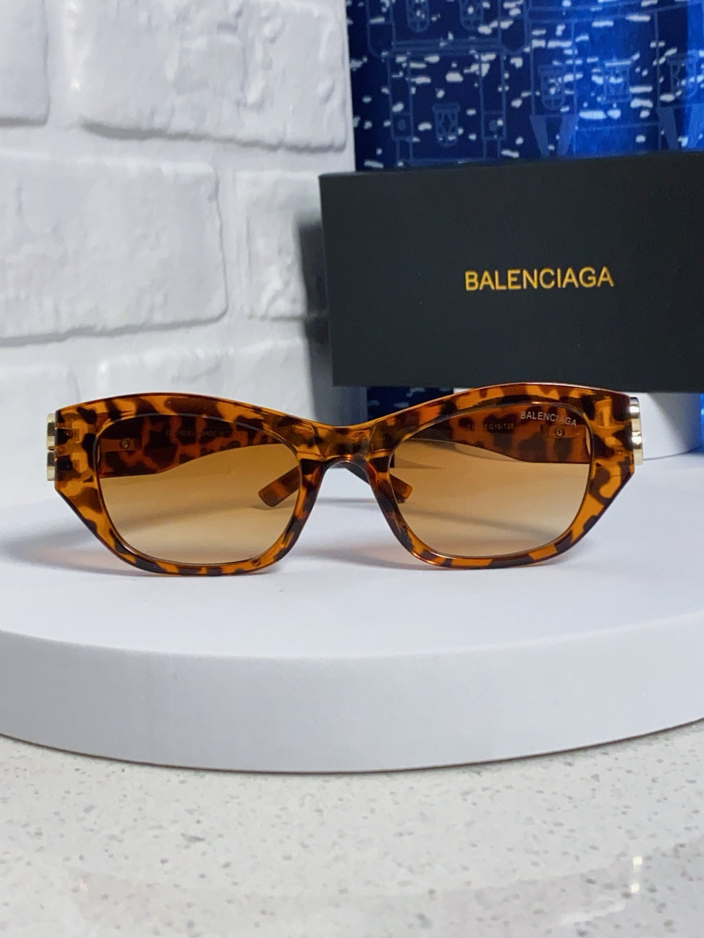 Balenciaga Metal Cat-Eye Brown Lens Sunglasses for Men & Women - 466011 - detail image 2