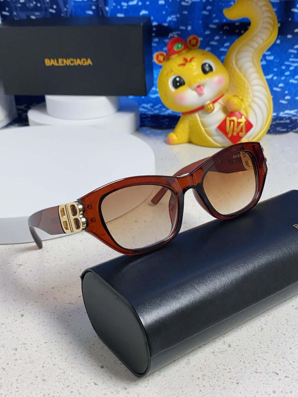 Balenciaga Metal Cat-Eye Brown Lens Sunglasses for Men & Women - detail image 10