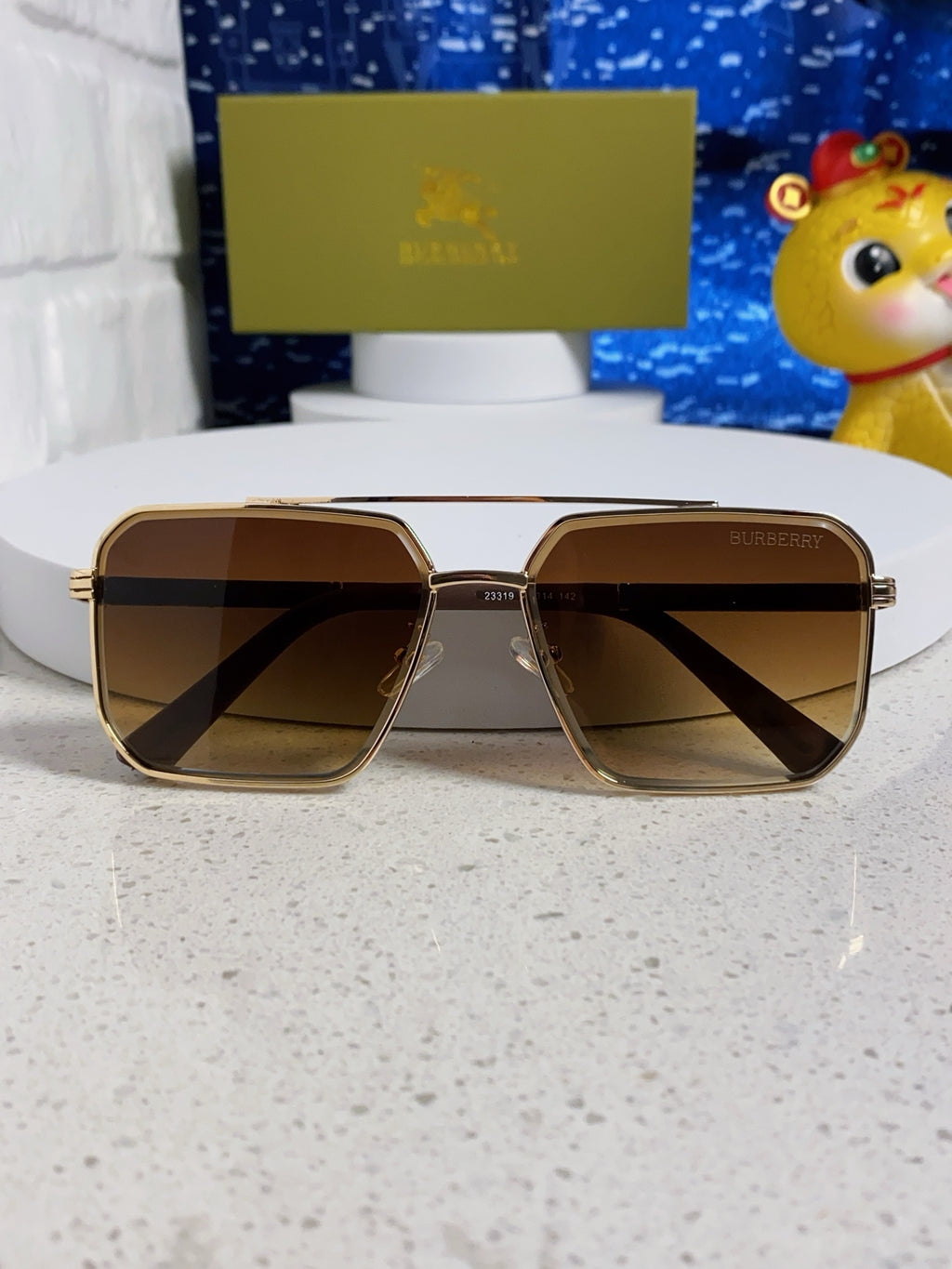Burberry Polarized Metal Square Brown Lens Sunglasses for Men & Women - detail image 9