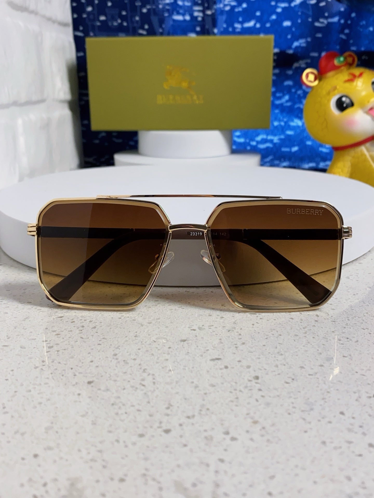 Burberry Polarized Metal Square Brown Lens Sunglasses for Men & Women - detail image 9
