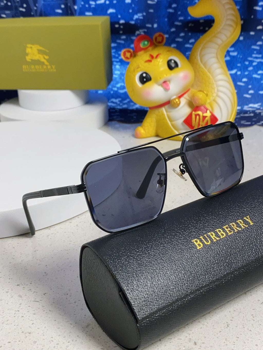 Burberry Polarized Metal Square Blue Lens Sunglasses for Men & Women - detail image 10
