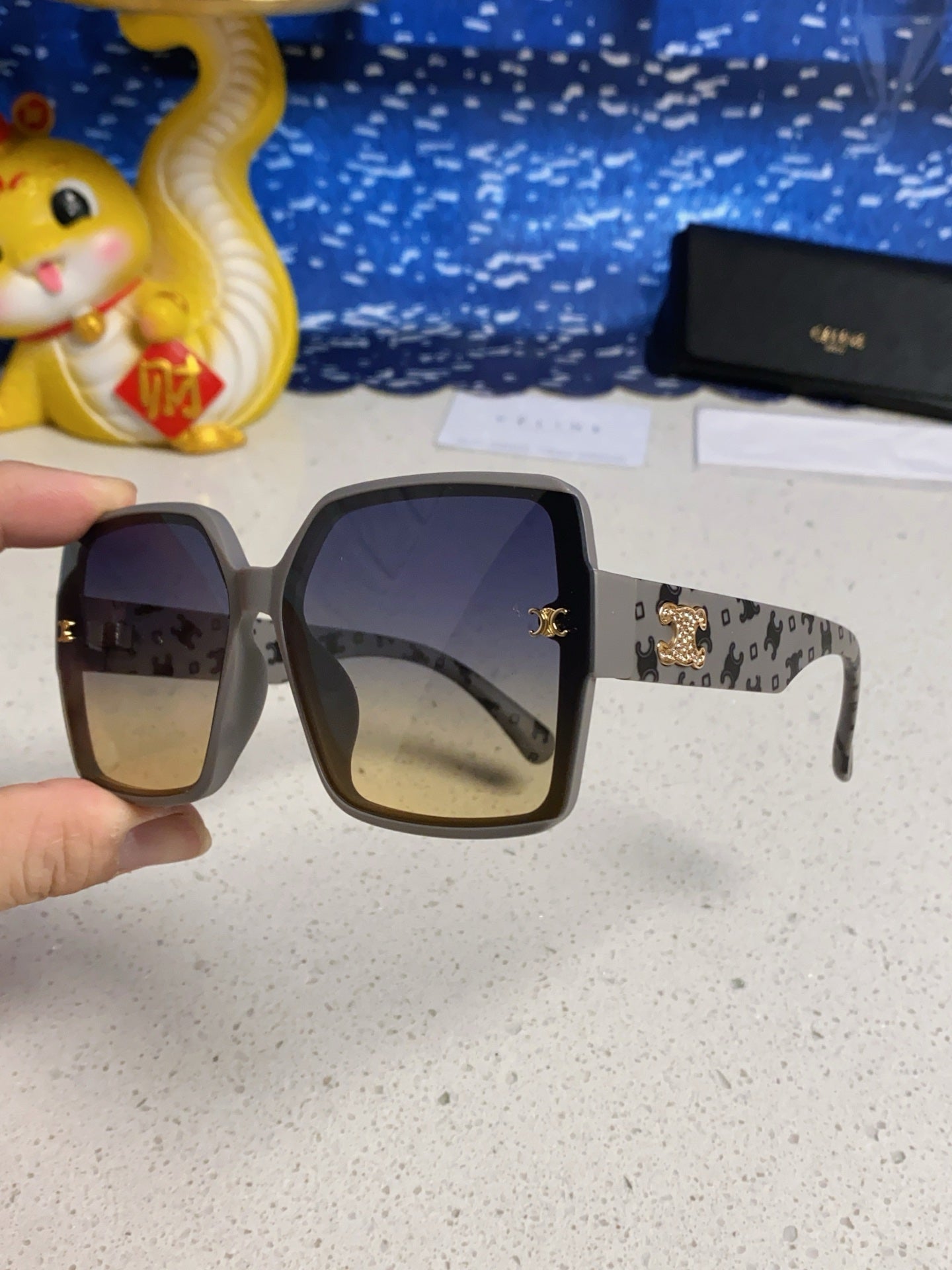 Celine Fashion Gray Lens Sunglasses for Men & Women - 465505 - detail image 6