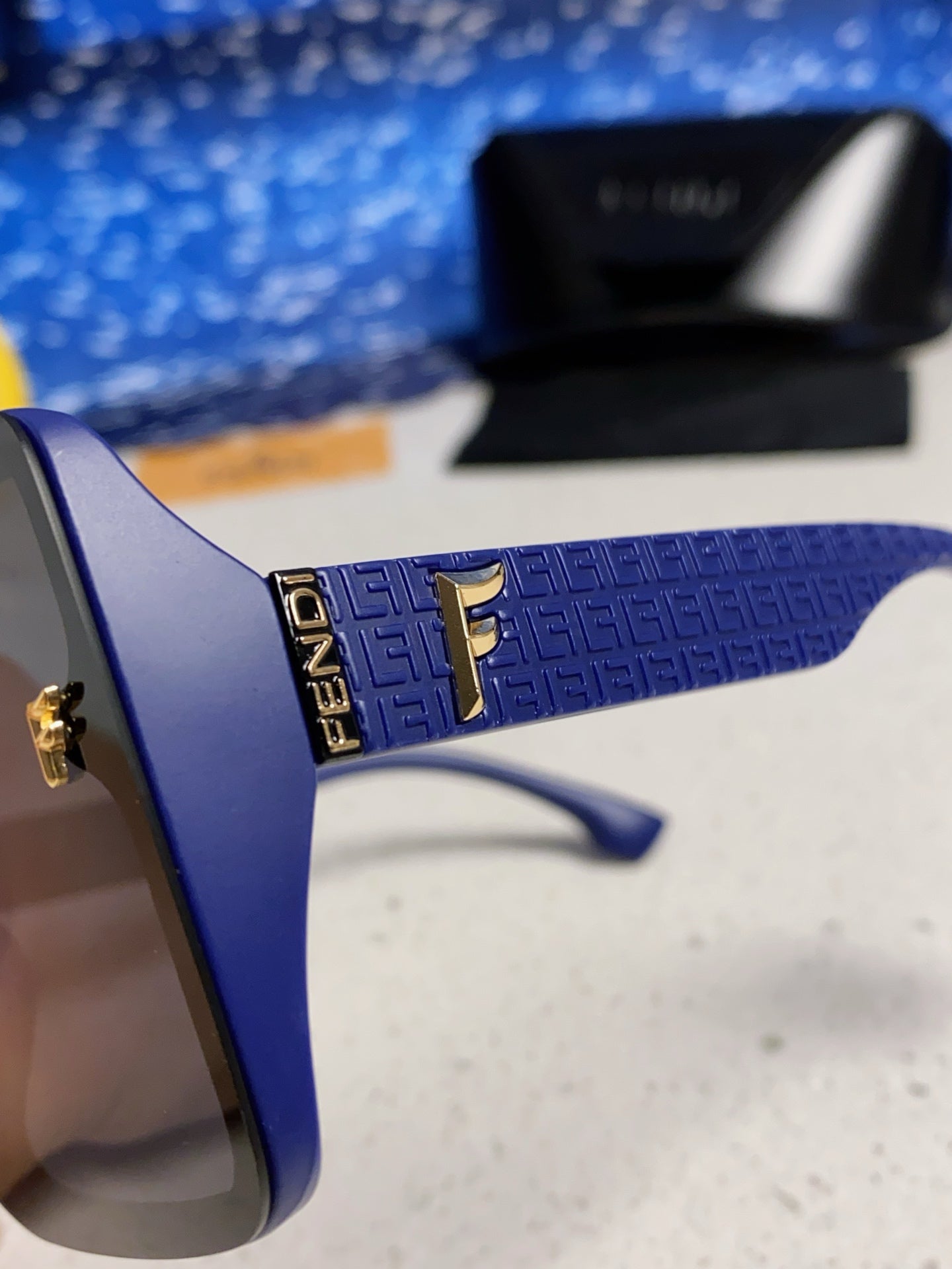 Fendi Oversized Black Lens Sunglasses for Women - 466191 - detail image 7