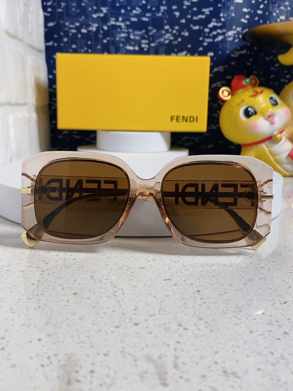 Fendi Oversized Brown Lens Sunglasses for Women - 466209 - detail image 8