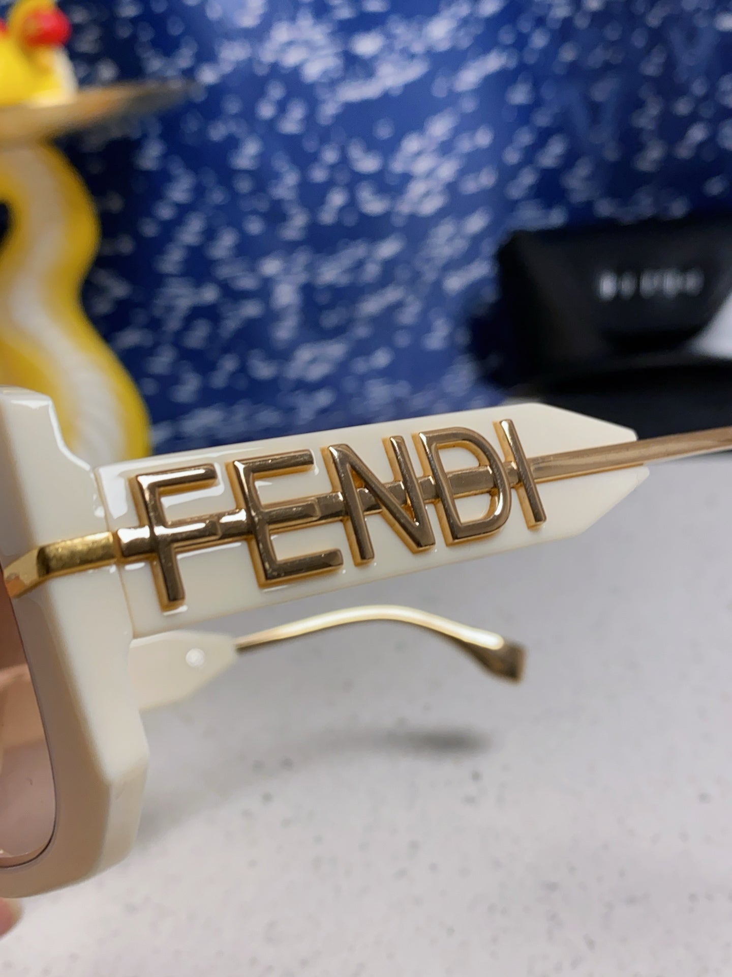Fendi Oversized Brown Lens Sunglasses for Women - 466211 - detail image 7