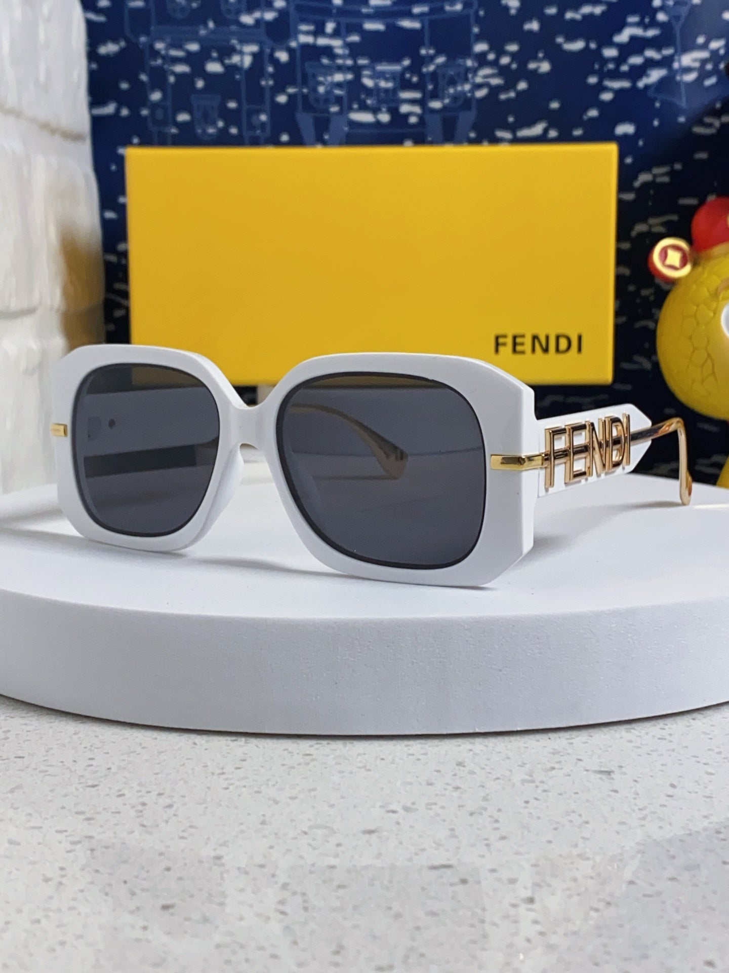Fendi Oversized Silver Lens Sunglasses for Women - 466212