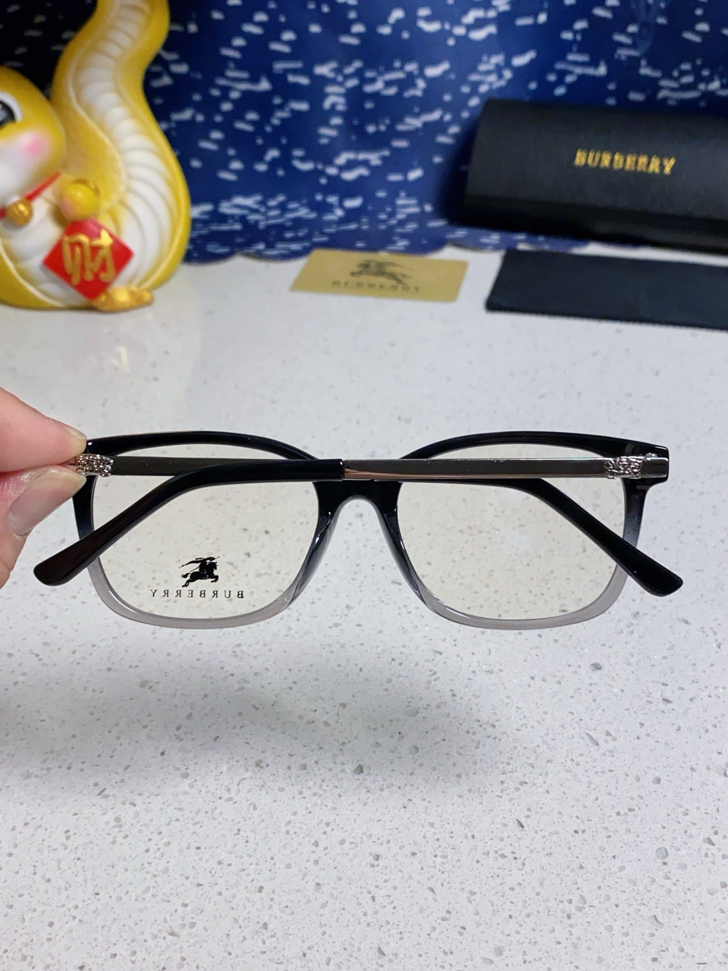 Burberry Fashion Silver Lens Sunglasses for Men & Women - 465984 - detail image 5
