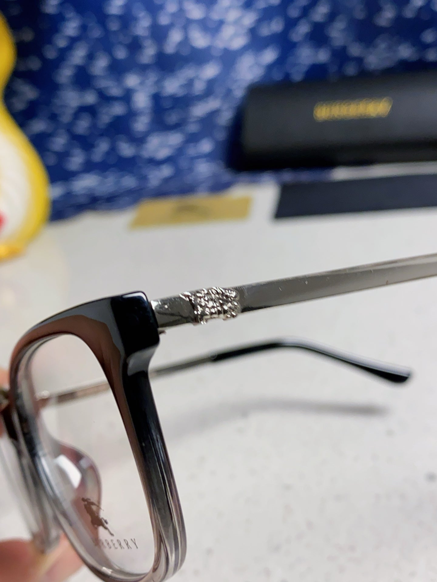 Burberry Fashion Silver Lens Sunglasses for Men & Women - 465984 - detail image 7