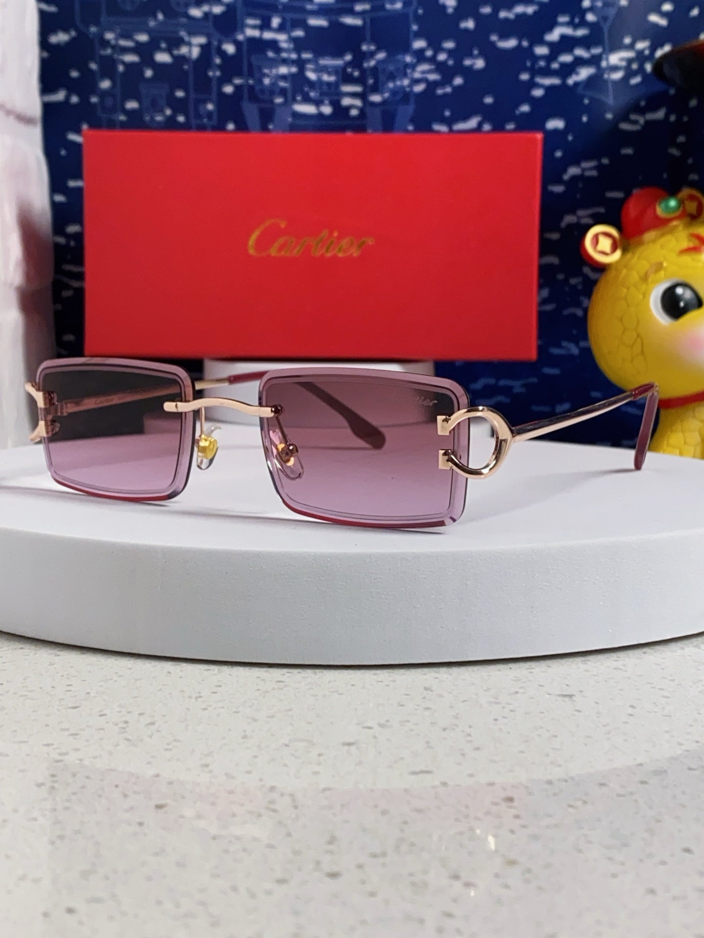 Cartier Fashion Red Lens Sunglasses for Men & Women
