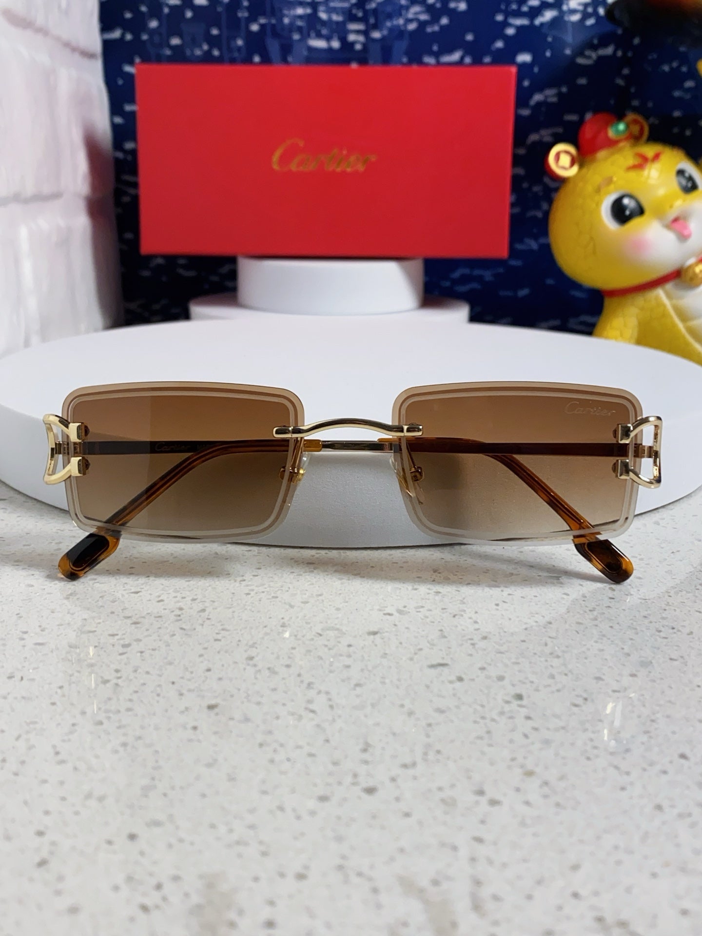 Cartier Fashion Brown Lens Sunglasses for Men & Women - detail image 8